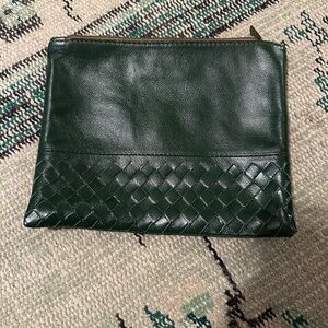 Deux Mains Green Leather Clutch